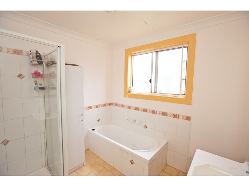 15 Park Street, Yenda NSW 2681