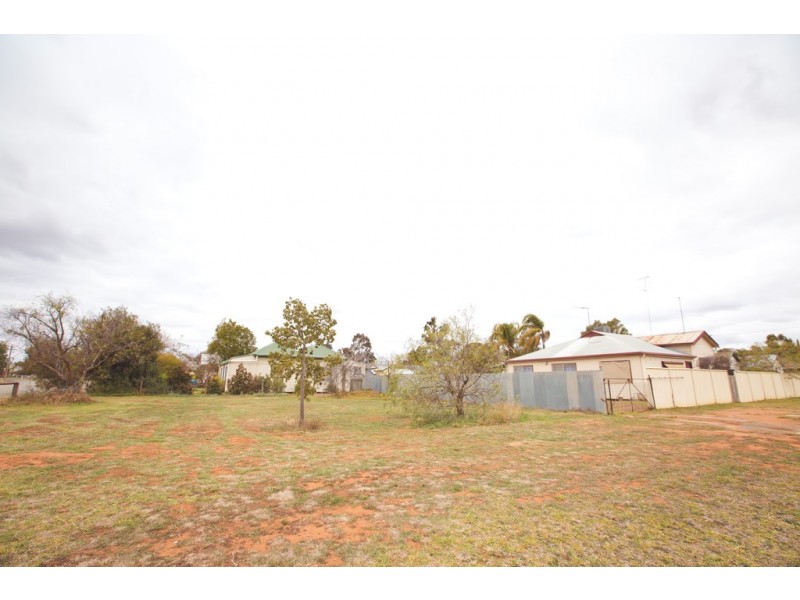 15 Park Street, Yenda NSW 2681