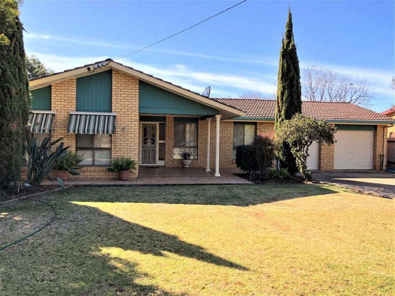 37 Taylor Road, Griffith NSW 2680