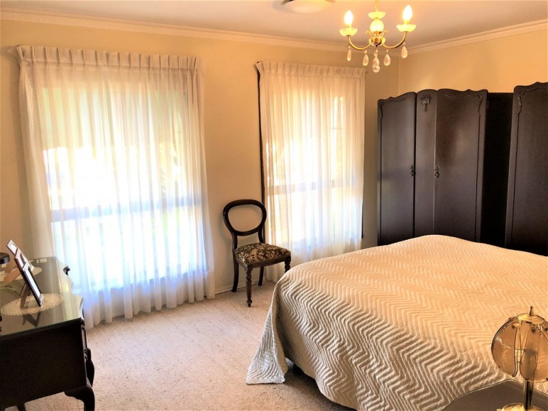 37 Taylor Road, Griffith NSW 2680