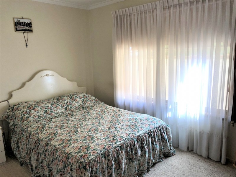 37 Taylor Road, Griffith NSW 2680