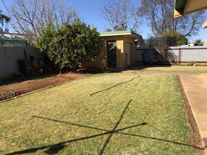 37 Taylor Road, Griffith NSW 2680
