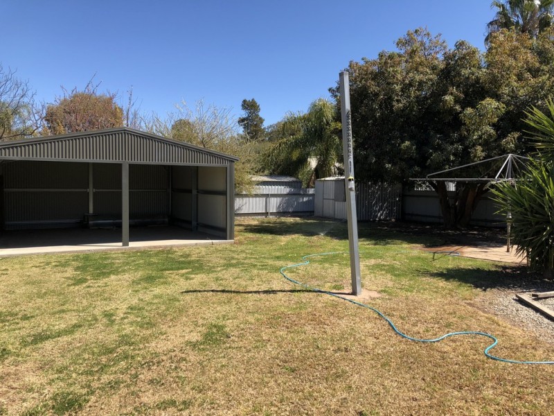 22 Currawong Crescent, Coleambally NSW 2707