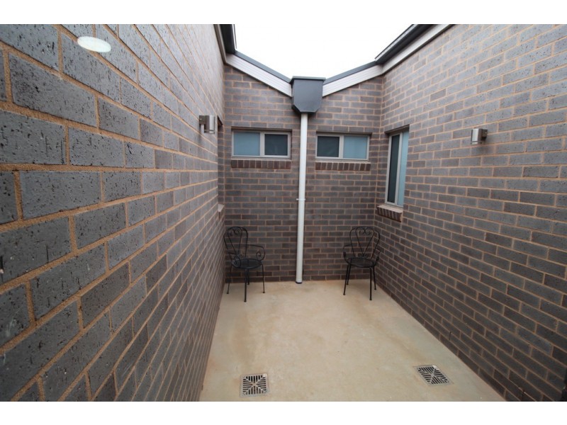 30A Dussin Street, Griffith NSW 2680