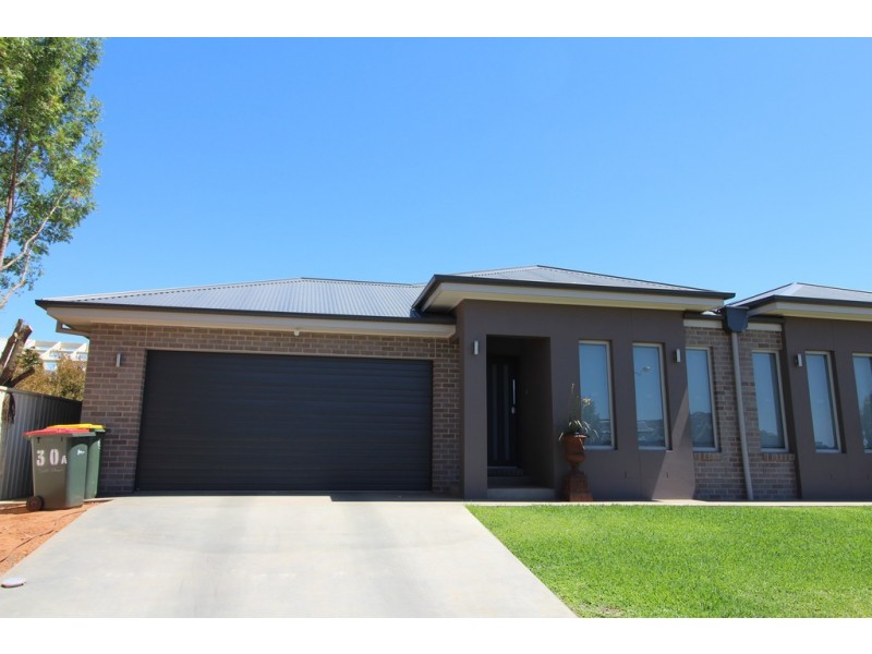 30A Dussin Street, Griffith NSW 2680