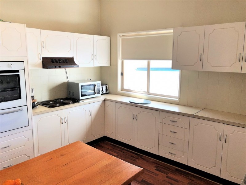 4 Edmondson Avenue, Griffith NSW 2680