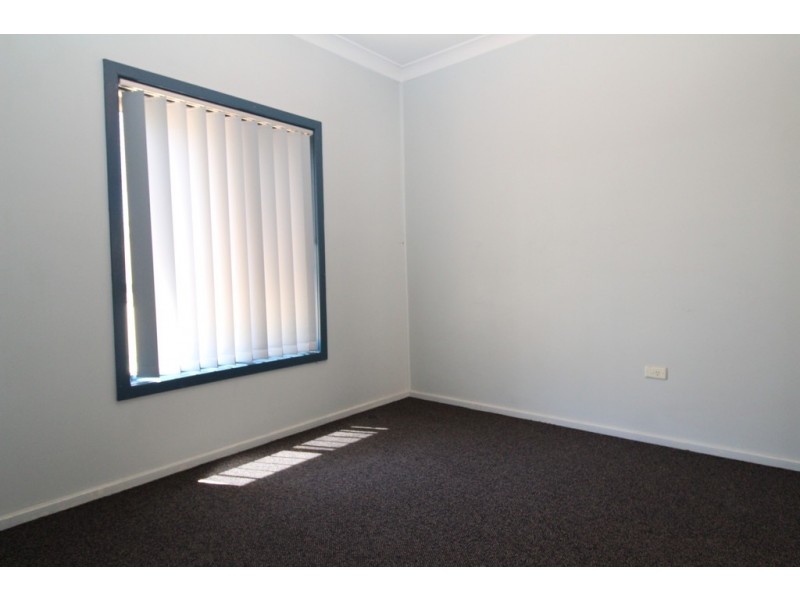 52 Erskine Road, Griffith NSW 2680