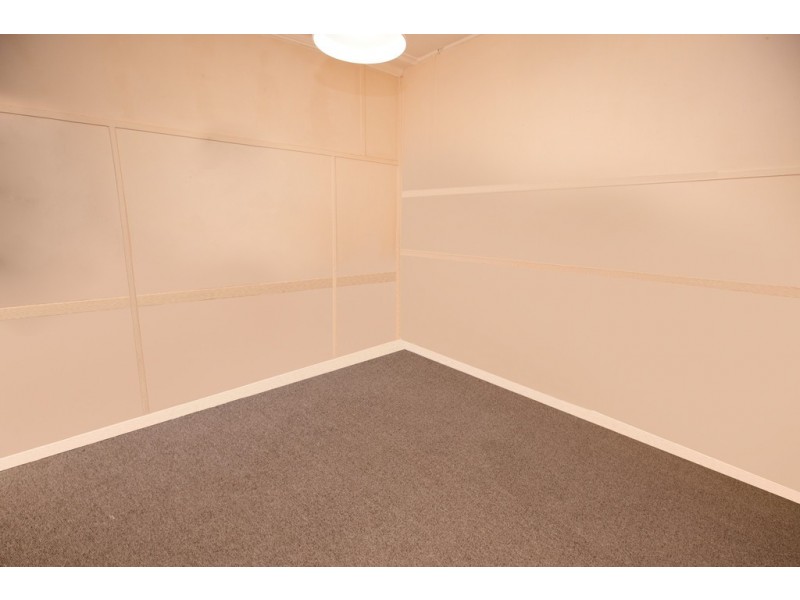 14 Young Street, Beelbangera NSW 2680