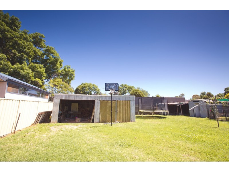 14 Young Street, Beelbangera NSW 2680