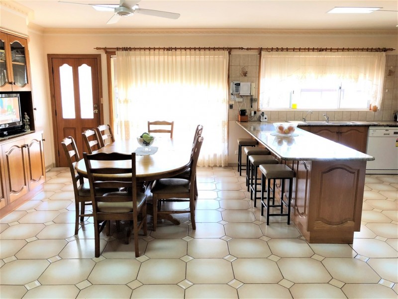 4 Turnell Street, Griffith NSW 2680