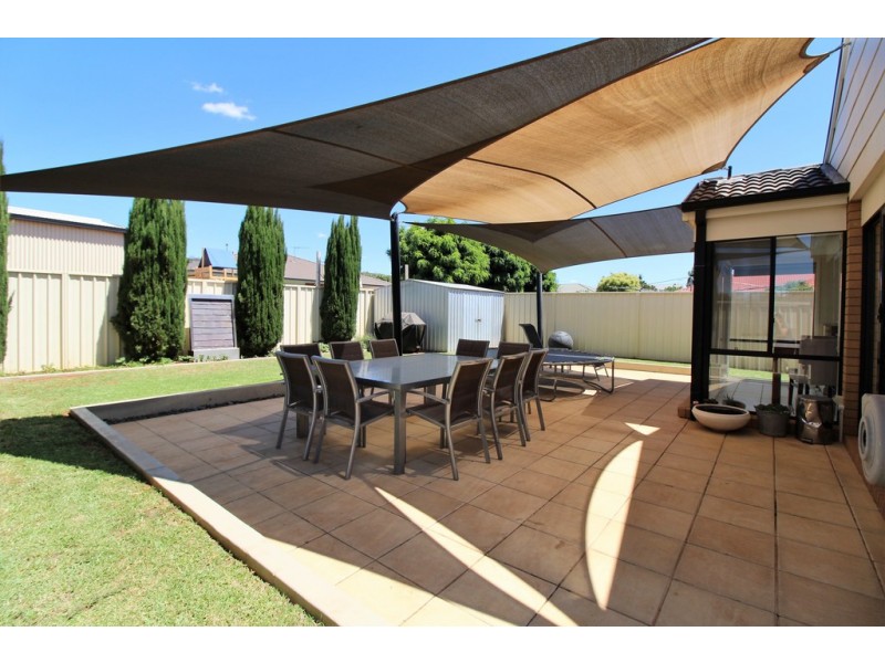 6 Pauling Street, Griffith NSW 2680