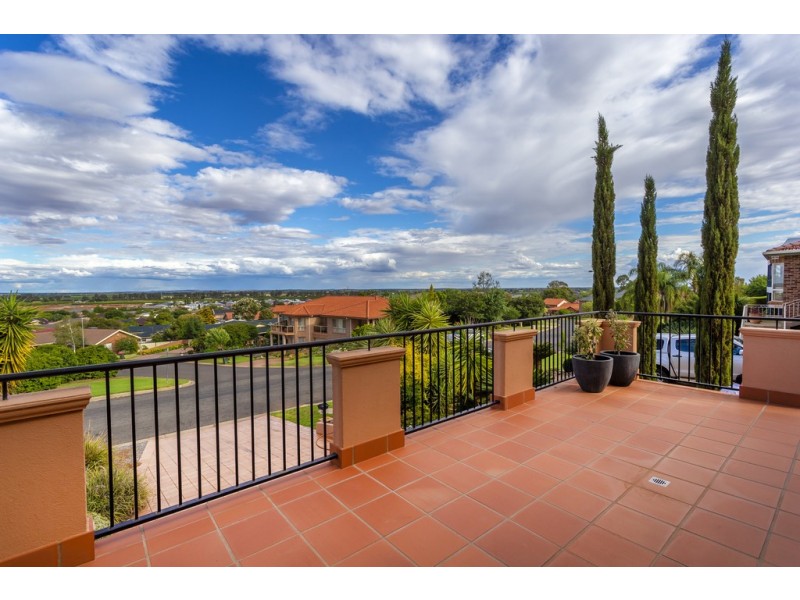 12a Waugh Street, Griffith NSW 2680