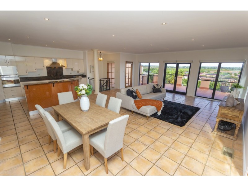12a Waugh Street, Griffith NSW 2680