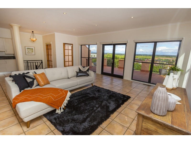 12a Waugh Street, Griffith NSW 2680
