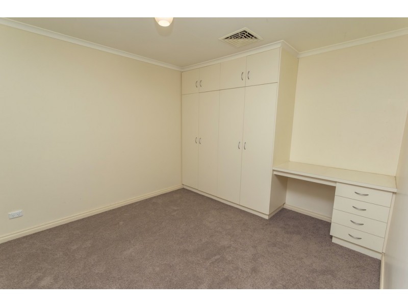 12a Waugh Street, Griffith NSW 2680
