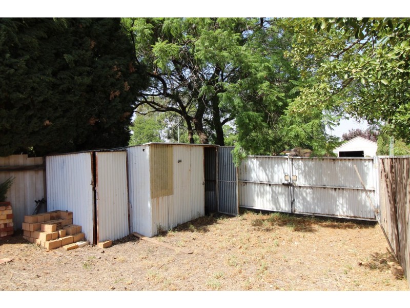 35 Konoa Street, Griffith NSW 2680