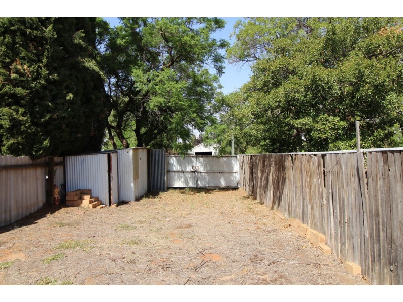 35 Konoa Street, Griffith NSW 2680