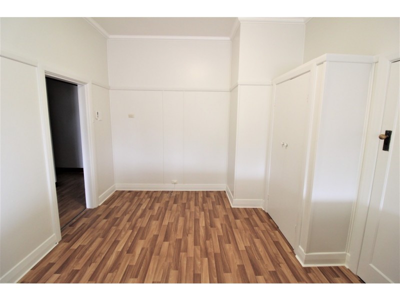 26 Noorebar Avenue, Griffith NSW 2680
