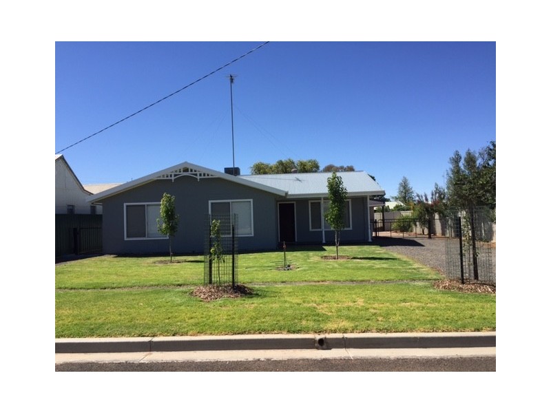 222 High Street, Hillston NSW 2675