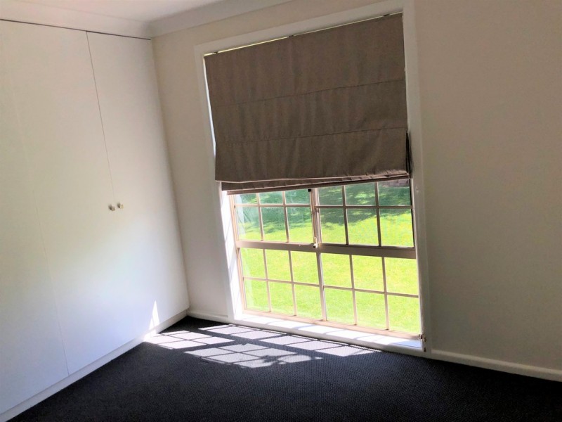 4 Walter Bull Crescent, Griffith NSW 2680