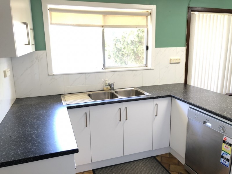 42 Ledgerwood Street, Griffith NSW 2680