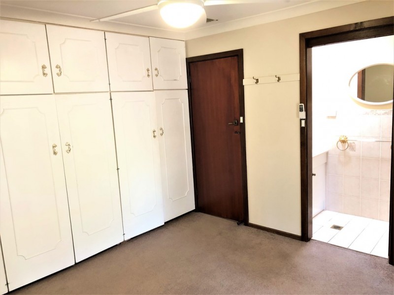 42 Ledgerwood Street, Griffith NSW 2680