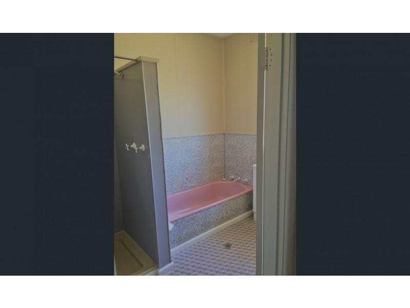 41 MOLESWORTH STREET, Hillston NSW 2675