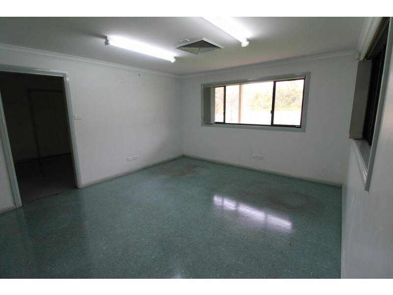 11-13 Battista Street, Griffith NSW 2680