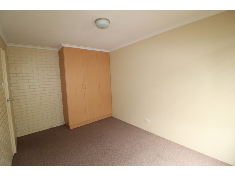 5/54-56 Benerembah Street, Griffith NSW 2680