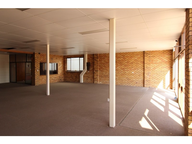 50-52 Yambil Street, Griffith NSW 2680