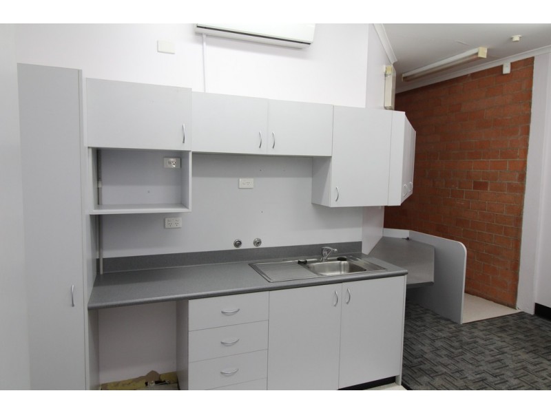 370 Banna Avenue, Griffith NSW 2680