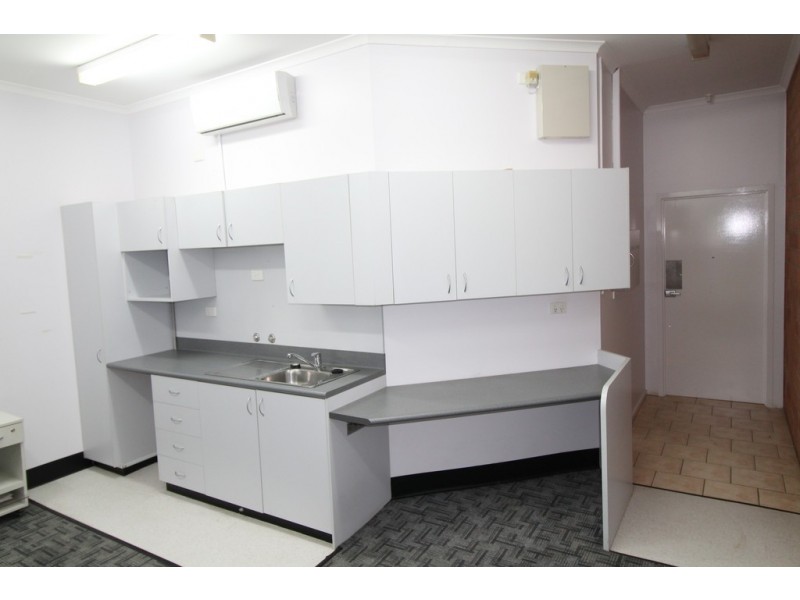 370 Banna Avenue, Griffith NSW 2680