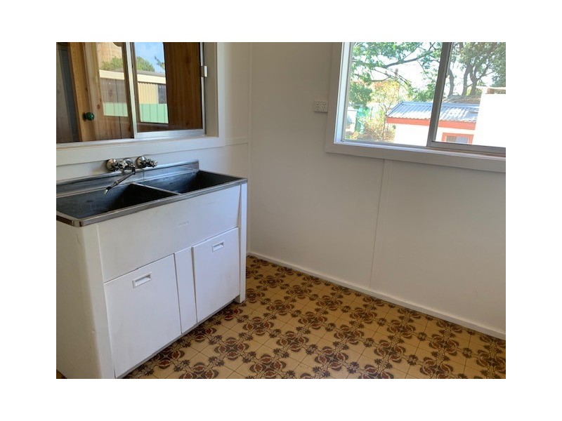 14 Florence Street, Hillston NSW 2675