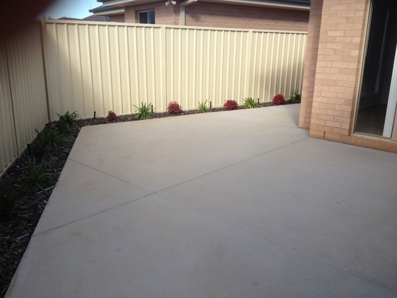 5B Simona Close, Griffith NSW 2680