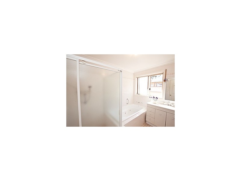 4/263 Wakaden Street, Griffith NSW 2680