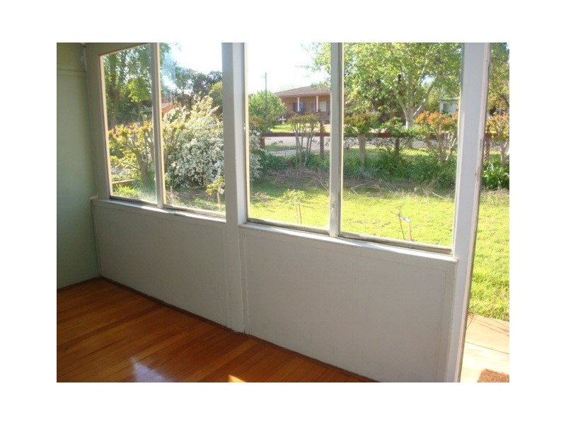 48 HYANDRA STREET, Griffith NSW 2680