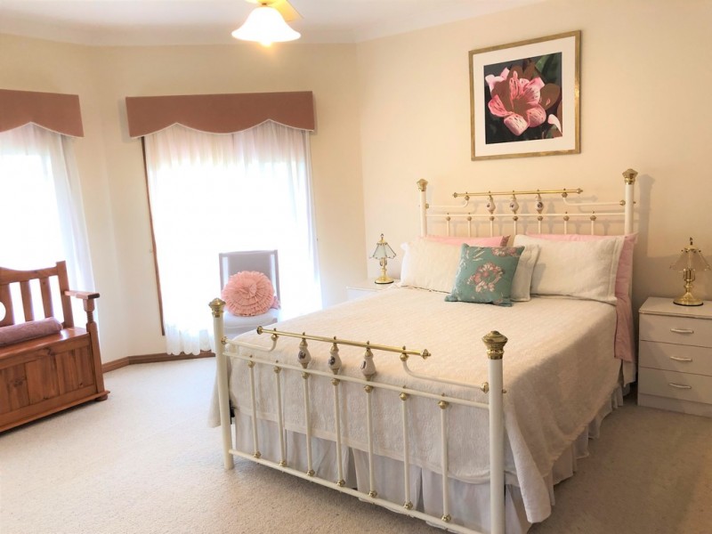32 Nicholls Street, Griffith NSW 2680