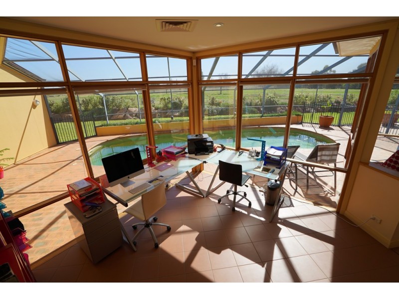 216 Boorga Road, Lake Wyangan NSW 2680