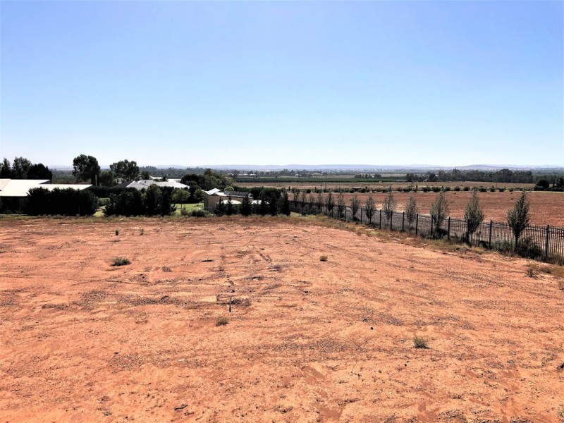 7 Elizabeth Drive, Lake Wyangan NSW 2680