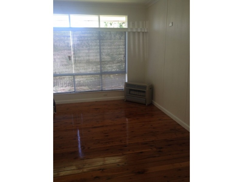 8 ORTELLA ST, Griffith NSW 2680