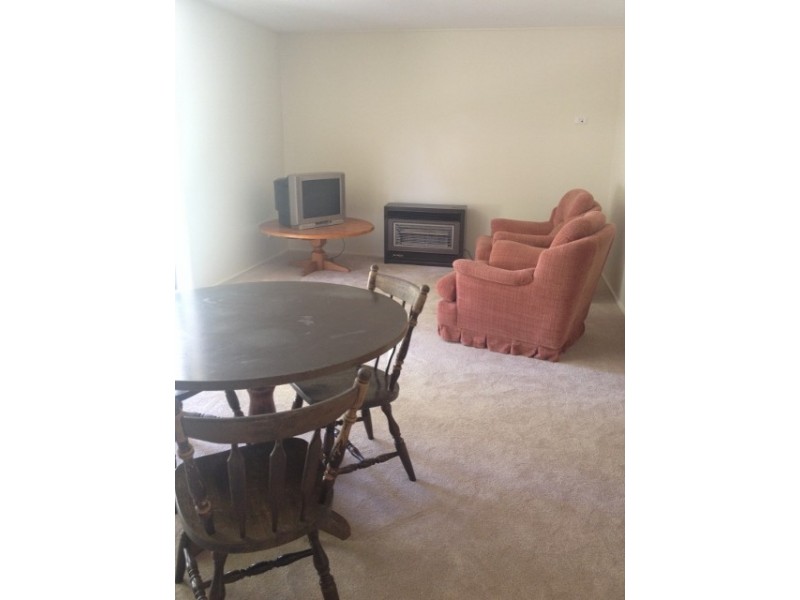 80  WHITTON RD, Yenda NSW 2681