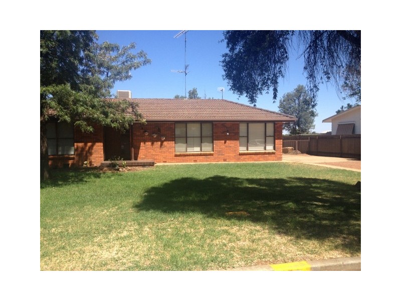 23 BURLEY STREET, Griffith NSW 2680