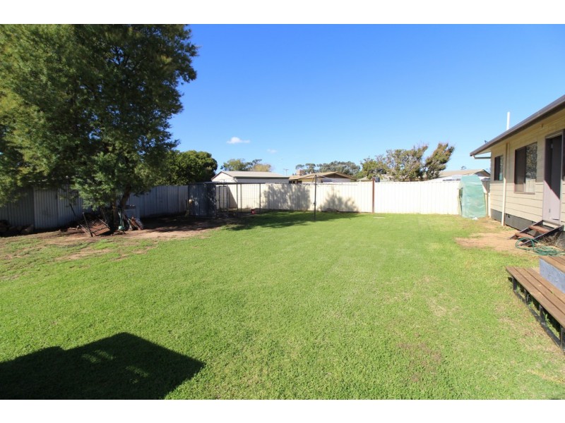 48 Hay Road, Darlington Point NSW 2706
