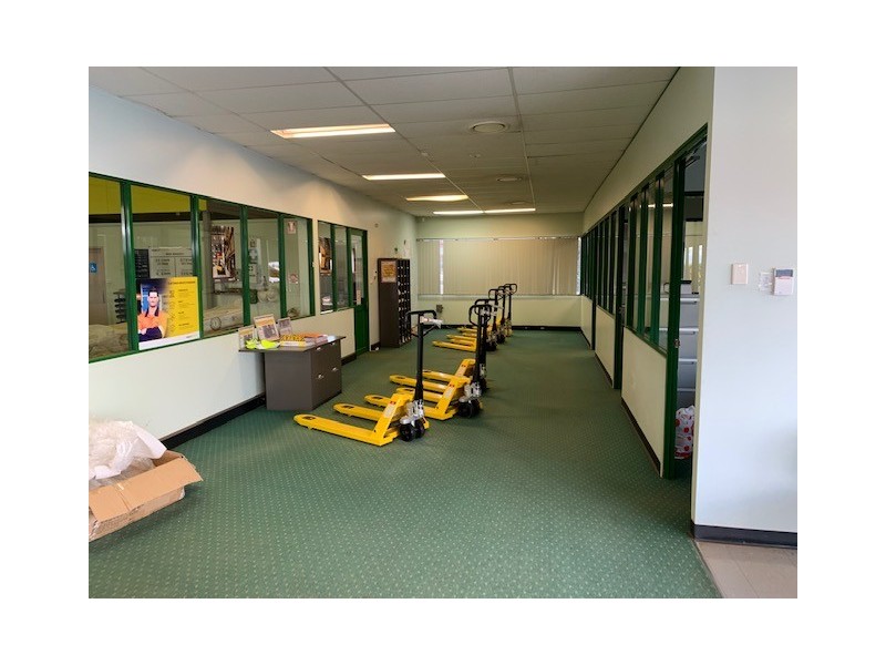 5 Favell Street, Griffith NSW 2680