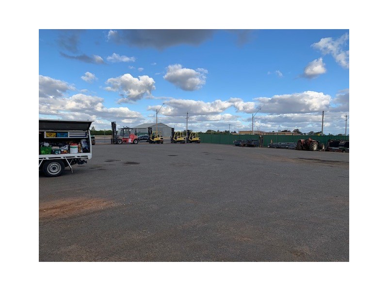 5 Favell Street, Griffith NSW 2680