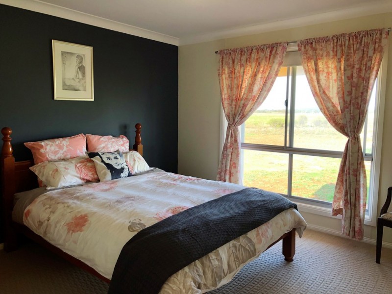 Farm 672 Dickie Road, Tabbita NSW 2652