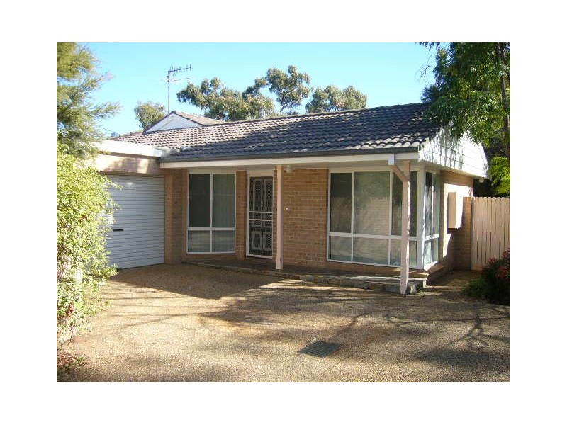 10A KOORINGAL AVENUE, Griffith NSW 2680