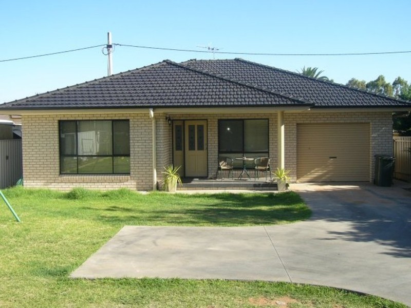 3/74 BINYA STREET, Griffith NSW 2680