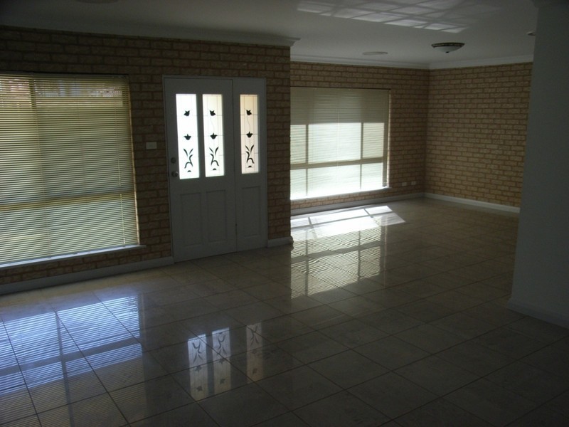 3/74 BINYA STREET, Griffith NSW 2680