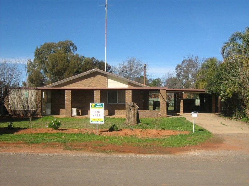 . McGregor Street, Hillston NSW 2675